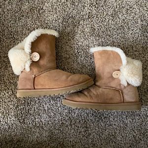 UGG Bailey Button Short Boots